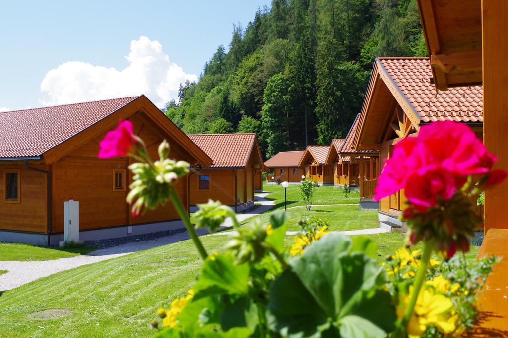 Chaletdorf Zellersee Maishofen Exterior foto